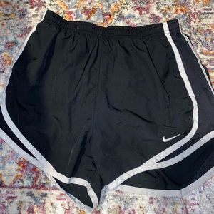Black Nike shorts